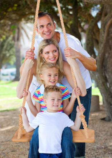 Best Tree Wooden Tree Swing is perfect for the entire family.